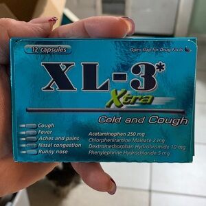 FADED GLORY KIDS REVERSIBLE BELT SIZE M